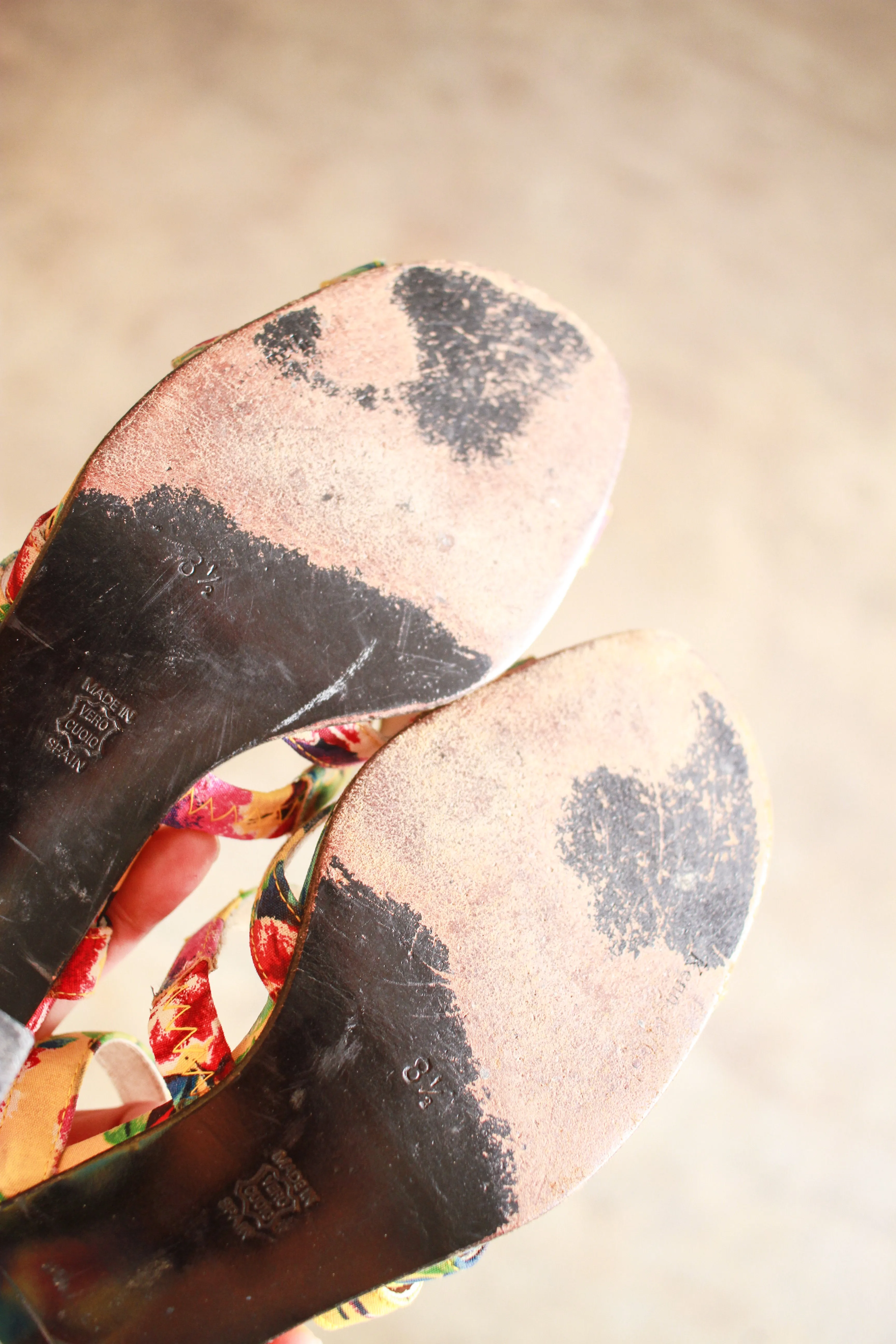 1980s Kenneth Cole Floral Satin Heels | 8.5