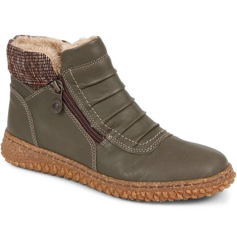 Loretta Zip-Up Boots - HAK38015 / 324 224