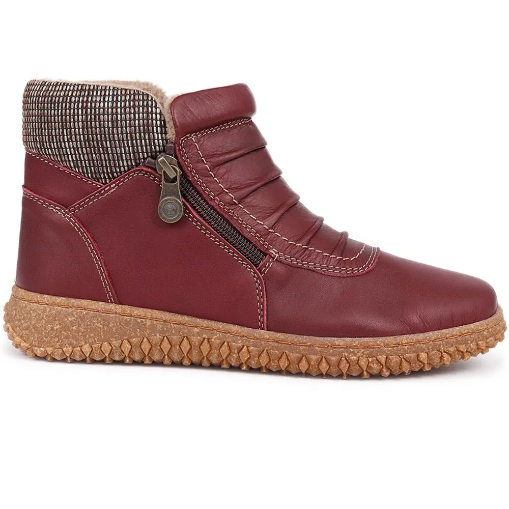 Loretta Zip-Up Boots - HAK38015 / 324 224