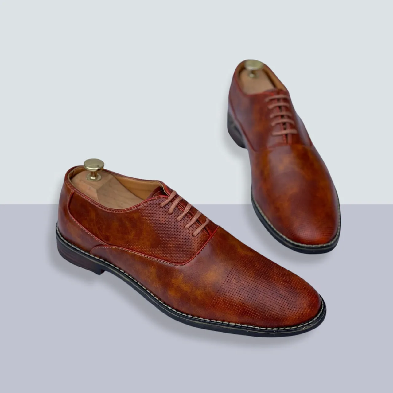 New Stylish Woven Shoes Formal Business And Casual Wear Men