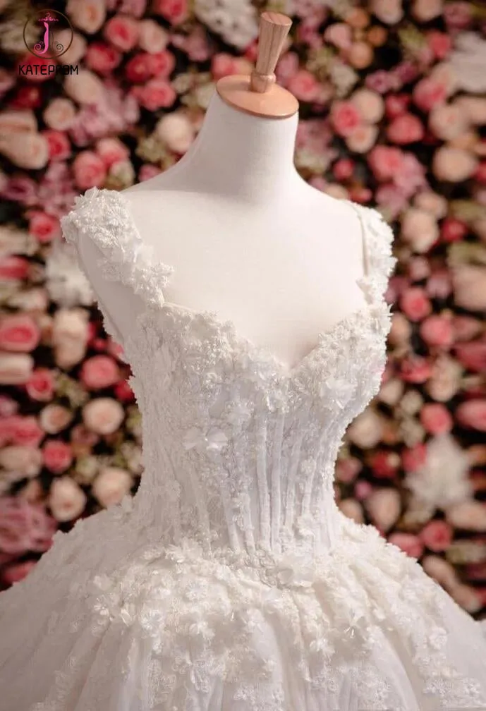 Vintage Princess Sleeveless Ball Gown Ivory Wedding Dress with Flowers and Beads KPW0091